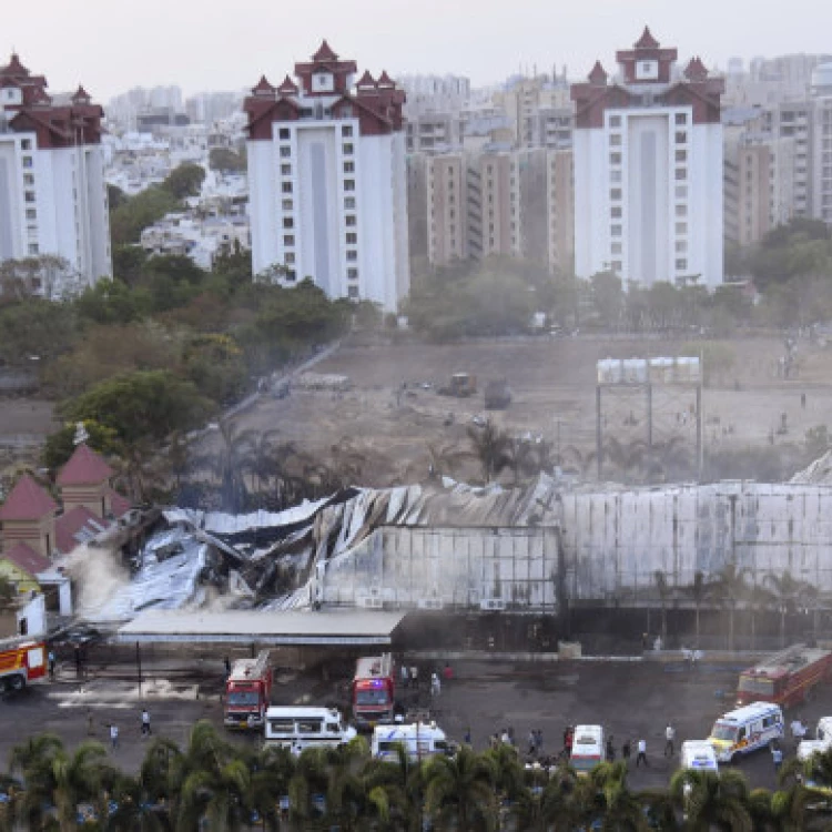 Imagen relacionada de tragedia en parque de diversiones de la india al menos 27 muertos en incendio