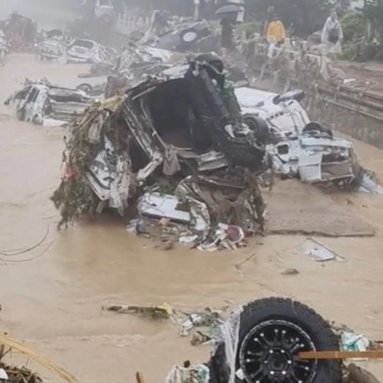 Imagen relacionada de inundaciones repentinas en beijing