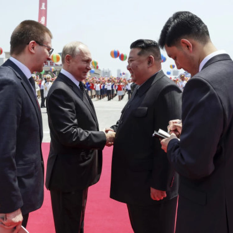Imagen relacionada de firma tratado alianza rusia corea norte