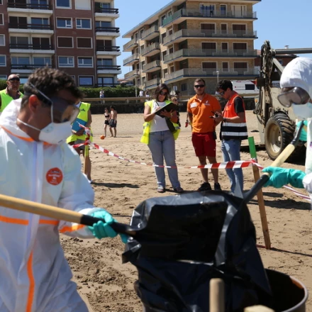 Imagen relacionada de simulacro exitoso en la playa de bakio prueba la coordinacion entre instituciones en euskadi