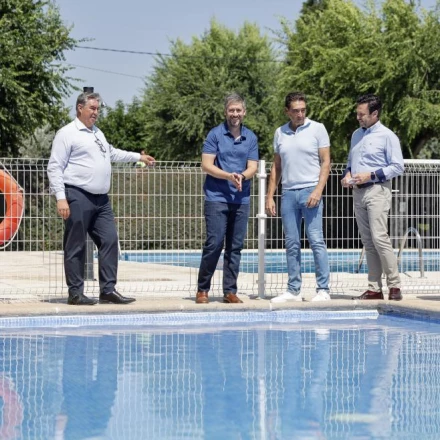 Imagen relacionada de finalizan obras rehabilitacion piscina municipal villamanta madrid