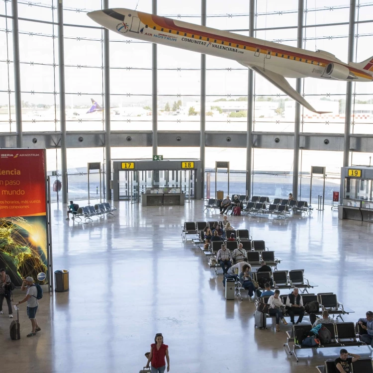 Imagen relacionada de ampliacion modernizacion oficina turismo aeropuerto valencia