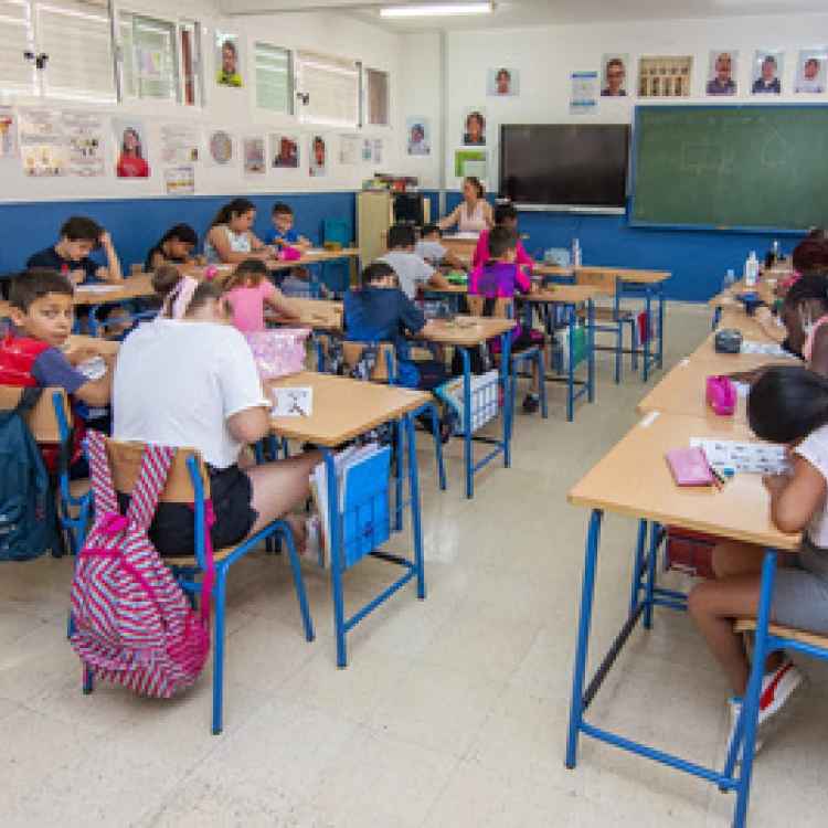 Imagen relacionada de andalucia aprueba incorporacion docentes educacion inclusiva