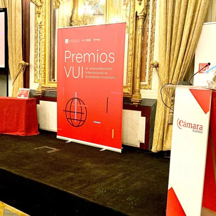Imagen relacionada de premios emprendimiento internacional madrid