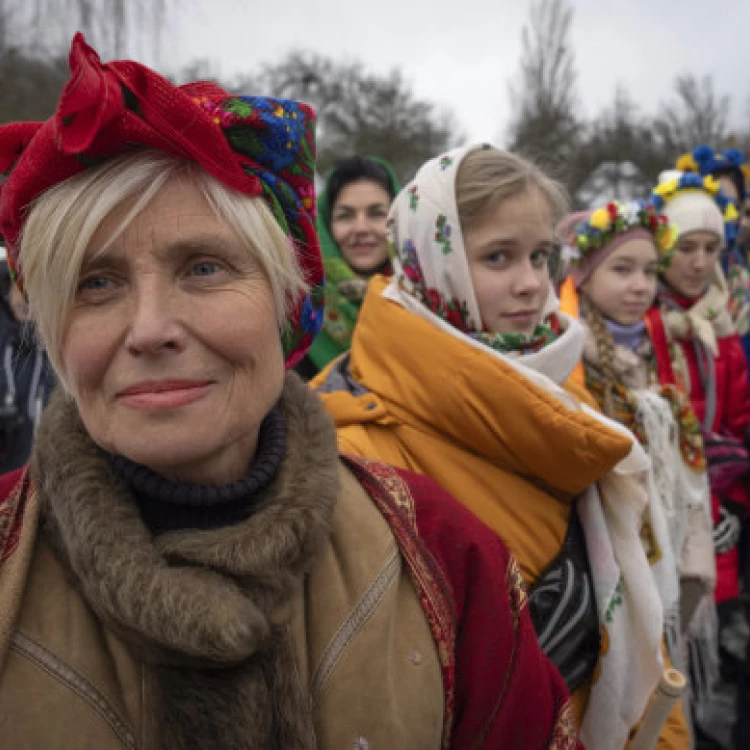 Imagen relacionada de ucrania celebra la navidad en fecha distinta por identidad y resistencia