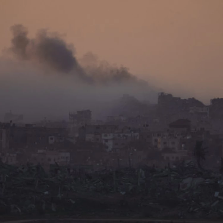 Imagen relacionada de intensos combates en gaza despues de la incursion de tanques israelies