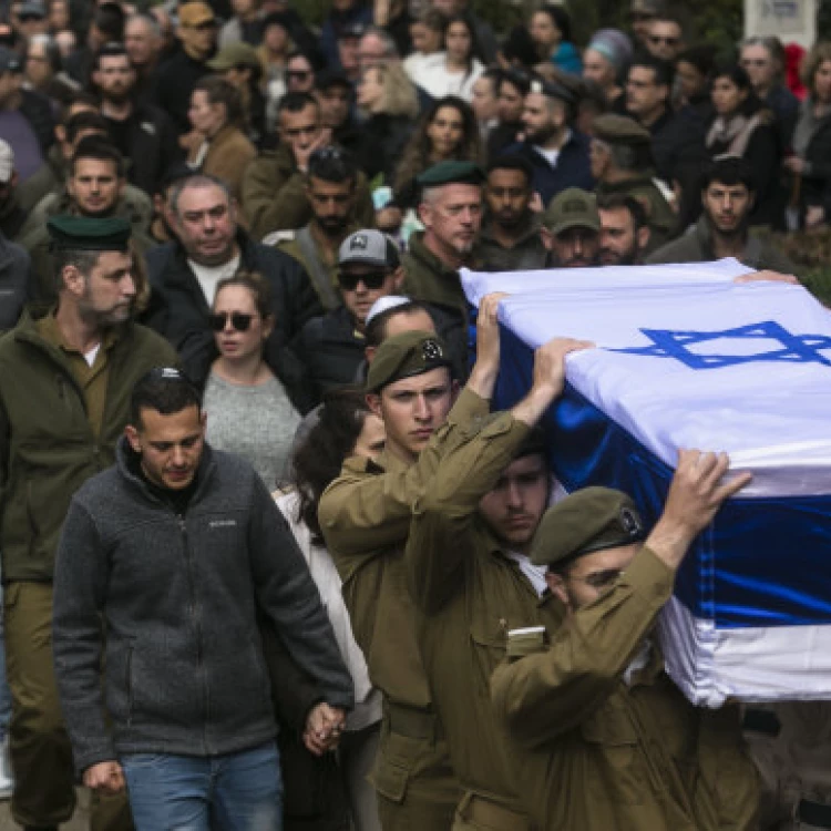 Imagen relacionada de veinticuatro soldados israelies mueren en el peor dia de perdidas en gaza