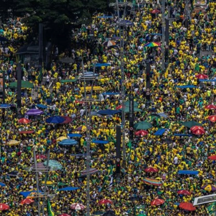 Imagen relacionada de apoyo masivo a bolsonaro en sao paulo