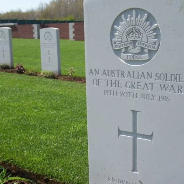 Imagen relacionada de homenaje soldados caidos primera guerra mundial