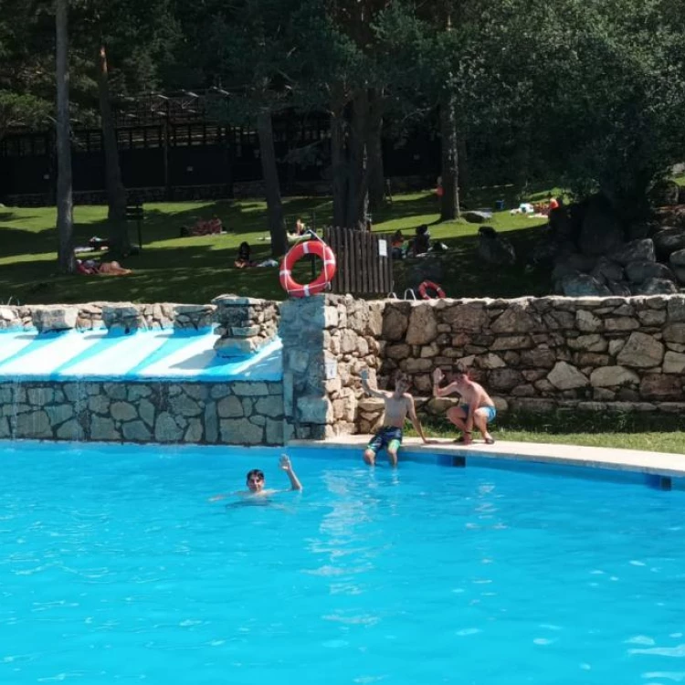 Imagen relacionada de apertura piscinas publicas madrid precios
